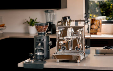 Allt du behöver veta om espressomaskiner med dubbelkokare: En Guide för Hemmabaristan - Barista och Espresso