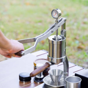 Máquina de espresso Aleman 2P con palanca manual | Base y bandeja antigoteo de acero inoxidable
