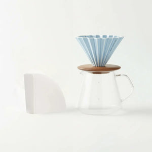 Set japonés para preparación manual - Origami dripper + paquete de 100 filtros - Barista och Espresso